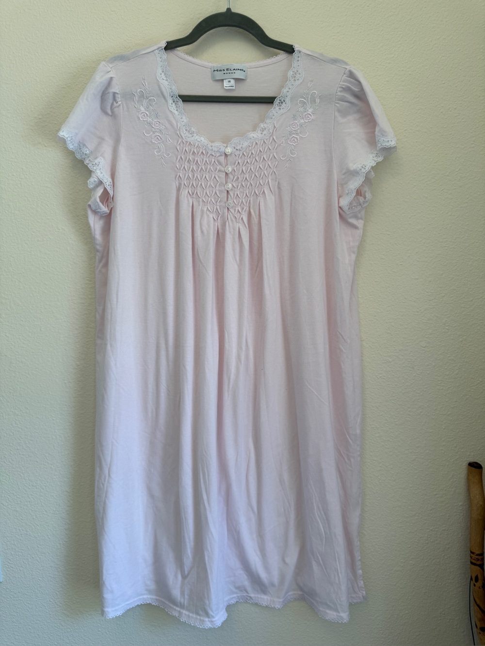 Miss Elaine Pink Smocked Lace Nightgown Short Sleeve Womens 1X
